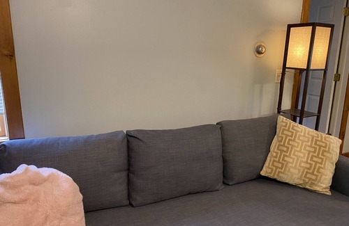 Silver Lane Apartamento | Heart of Glastonbury CT Walking distance to everything.