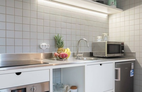 Guimaraes Apartamento | HostWise - Heart of Guimarães Studio 01