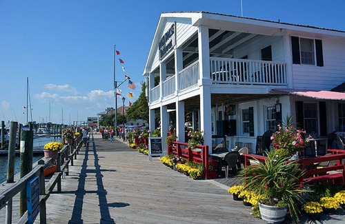 Morehead City Cabaña | Corazón del Beaufort histórico - 129 Craven Street