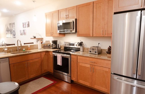 Morgantown Casa | Heart of Morgantown: 1 Mile to High Street! Fabulous House!