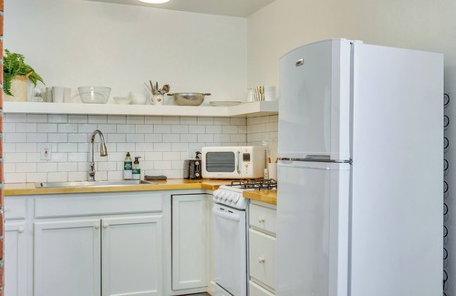 Central Oklahoma City Cabaña | Heart of OKC Plaza District: Duplex Near Shops!