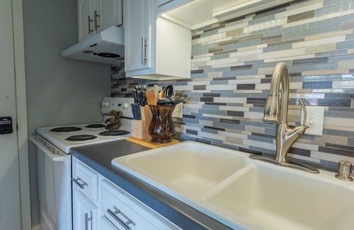 Osage Beach Condominio | Heart of Osage Beach w the Best view of the lake down the main channel 4 miles