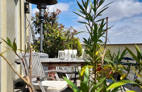 Odeon Apartamento | Heart of Paris, amazing view, large terrace. Luxembourg garden downstairs.