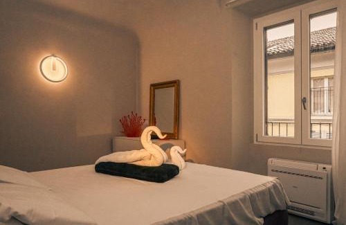 Centro Storico Apartamento | Heart of Piacenza Luxury Apt, 100m Piazza Cavalli