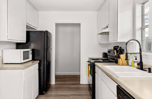 Westfield Condominio | Heart of Tarrytown: Austin Retreat near DT and UT