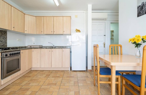 Costa Dorada Apartamento | En el corazón del pueblo vistas mar a 100m playa