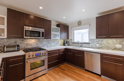 Venice Casa | Heart of Venice Designer Home Near Abbot Kinney