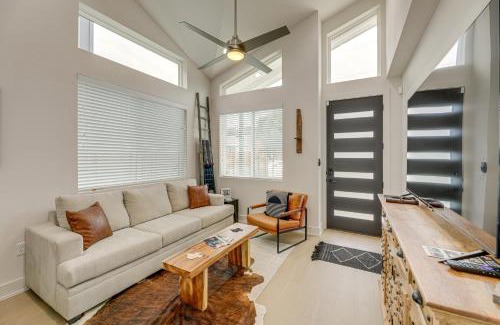 Chestnut Casa | Heated Cowboy Pool Modern Austin Retreat