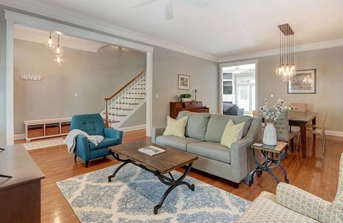 Dixon Park Casa | Perfecto nuevo alquiler para sus vacaciones en Savannah!