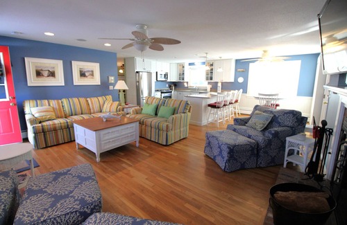 Centerville Casa | Heated Pool Close To Town (2351)