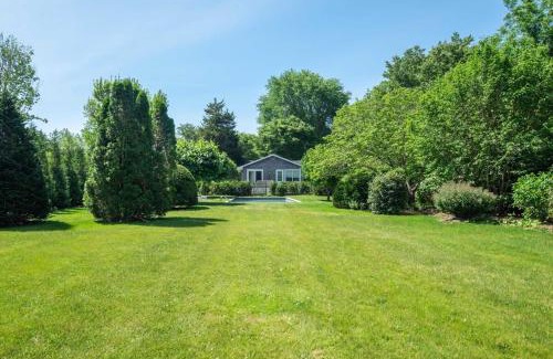 East Hampton North Casa | Heated Pool, Driftwood Cottage by RoveTravel