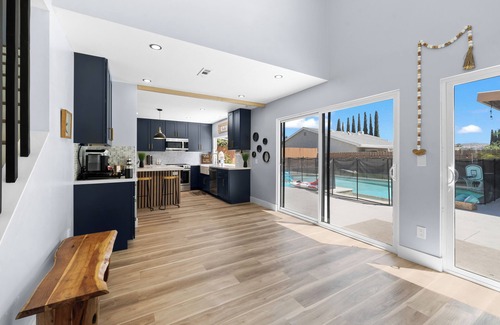 Tierrasanta Casa | Heated Pool+Gazebo+Fully Stocked Kitchen & Snacks