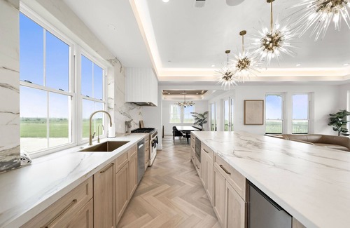 Galveston Casa | Heated Pool | Hot Tub | Beach Access