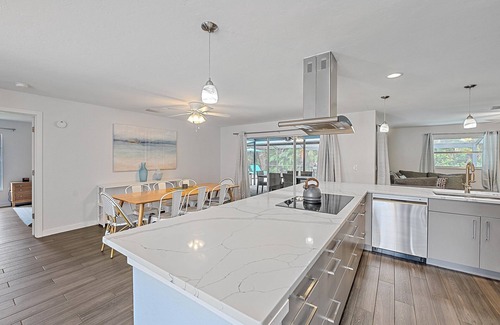 Trailer Estates Casa | Heated Pool, Perfect for Large Families, Groups