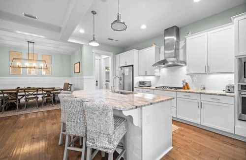 Santa Rosa Beach Casa | Heated Pool,Pickleball,Golf cart: Close to Seaside
