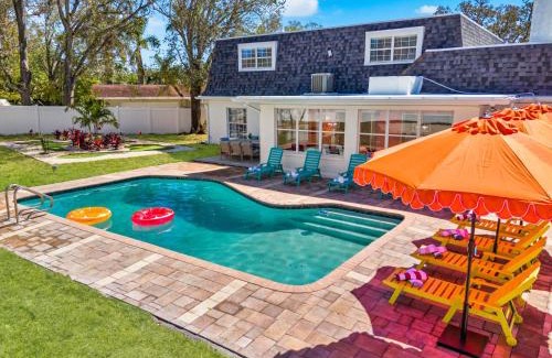 Clearwater Casa | Heated Pool Pickleball Mini Golf — Sleeps 20