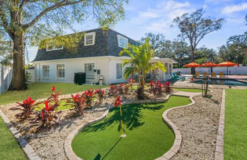 Clearwater Casa | Heated Pool Pickleball Mini Golf — Sleeps 20