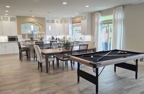 Arden Casa | Swimming Pool ★ Arcades ★ Pool Table ★ King Beds