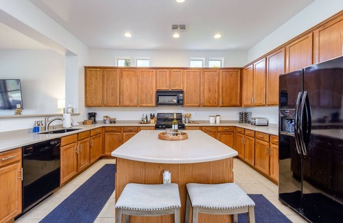 Tramonto Casa | Heated Pool/Spa, Mountain/Sunset Views, Amenities Galore....
