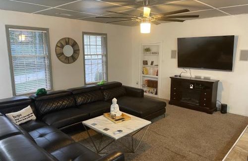 Riverdale Casa | HEATED POOL - THE WHITE HOUSE GRAND Atl