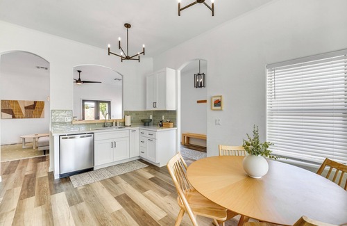 Neely Farms Casa | Private Pool & Yard: Gilbert Getaway
