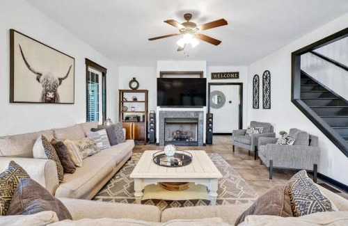 Myrtle Grove Casa | Heated Private Pool, Pond Views, Fishing, Mins to Carolina Beach