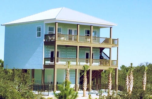 Surf Side Shores Casa | Piscina PRIVADA, vista al mar, se encuentra a 200 yardas de la playa en un entorno privado