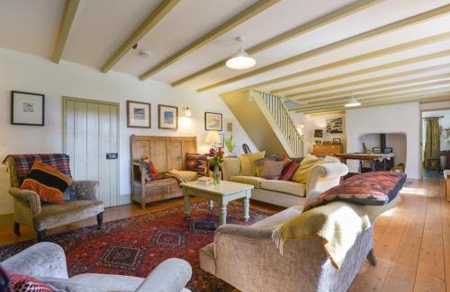 Chysauster Casa | Heather Cottage