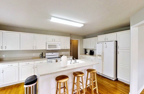Cookeville Casa | Heathwood Hideaway with Cozy 3-bedroom house just outside the city limits