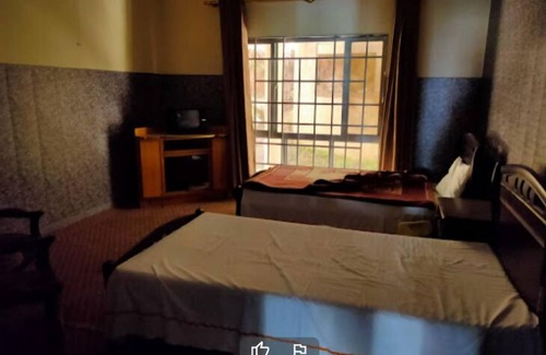 Dhirkot Casa | Heaven Dreams Guest House