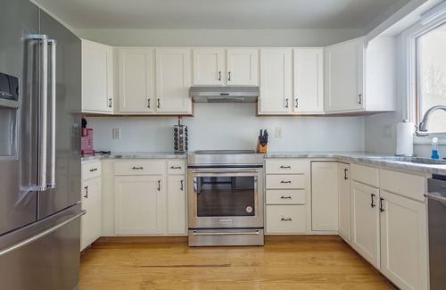 Montreat Casa | Heavenfell | Spacious Montreat Home | 1 Mile from Lake Susan & Conference Center!