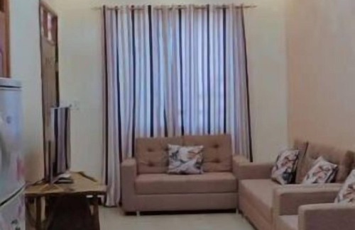 Dodoma Casa | Heavenly ApHEARTment with backyard swimming pool