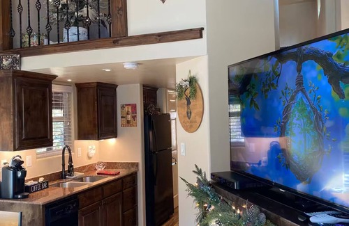 Canton Cabina | Heavenly Escape in the Forest- Under the Stars-Tiny Home near Canton, Tx