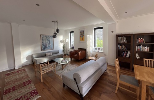 Oakleigh Cama Y Desayuno | Heavenly London - Whetstone