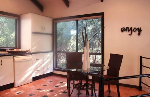 Halls Gap Casa | Retiro celestial - Wi-fi, cama King, garaje!
