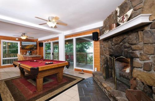 Chalet Village Villa | Heavenly View 2308