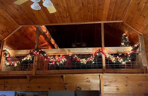 Dunlap Casa | Heaven’s View Lodge, Pool, Pet Friendly