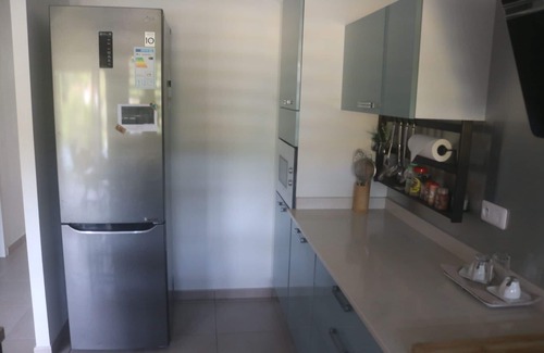 Perinet Apartamento | Hebergement Pom'kanel