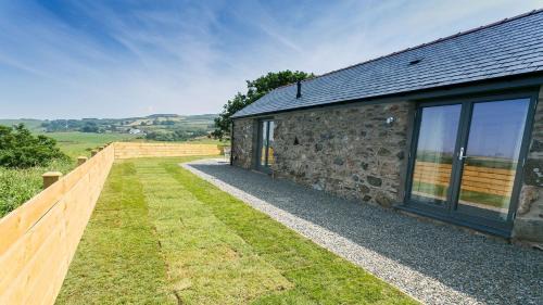 Cylch-Y-Garn Casa | Hebog