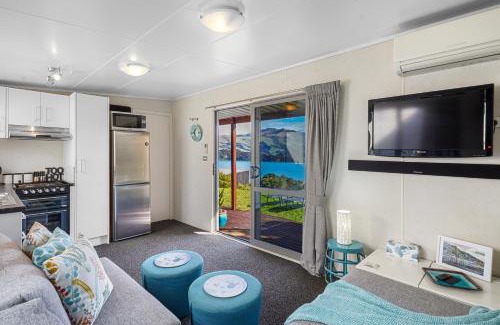 Robinsons Bay Casa | Hector's Tiny House - Akaroa Holiday Home