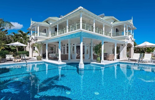 Silver Sands Villa | Hectors House Luxury villa