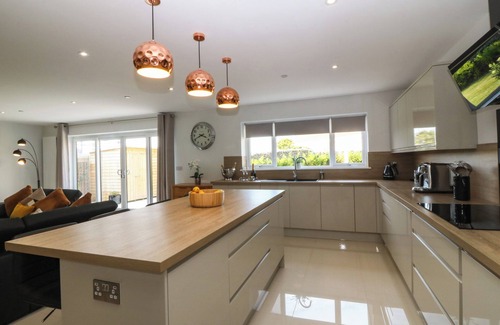 Amlwch Casa | HEDD, family friendly, country holiday cottage in Amlwch