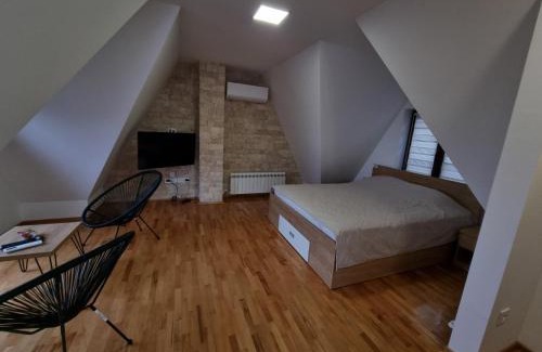 Divcibare Cabina | HedoNik Divčibare