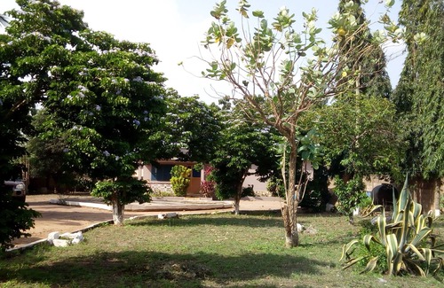 Madina Casa | HEDZORLE VILLA, ACOGEDOR ABODE