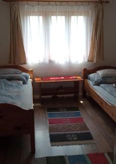 Satoraljaujhely Casa | Hegyi Nyaraló