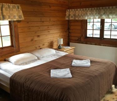 Reykholt Apartamento | Heidi Cabin