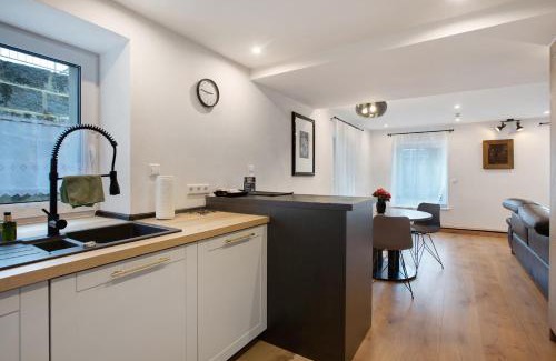 Haeusern Apartamento | Heimelige Schwarzwaldwohnung Stein