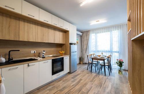 Saints Constantine and Helena Apartamento | Helena Holiday A