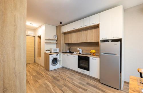 Saints Constantine and Helena Apartamento | Helena Holiday A