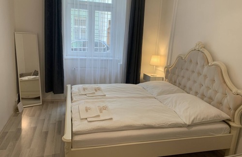 Vysehrad Apartamento | Helen Homestay Vyšehrad